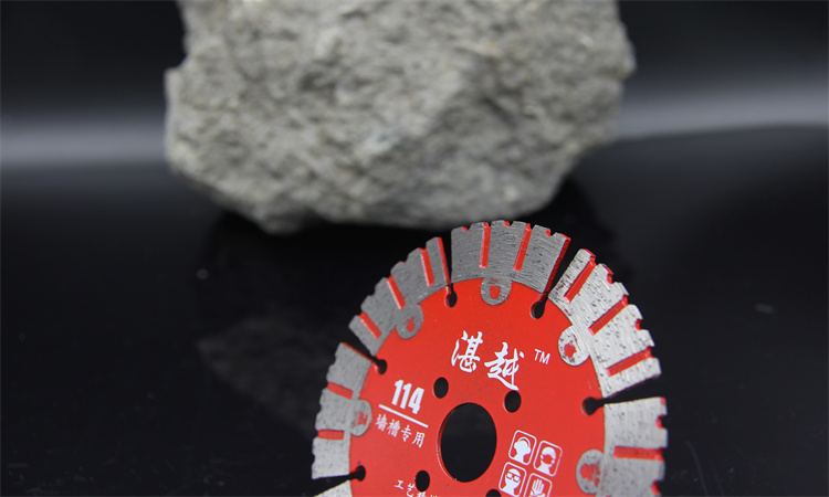 大理石切割刀片切割花岗岩